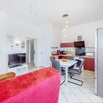 Amazing Apartment In Royan With Wifi Apartmán *