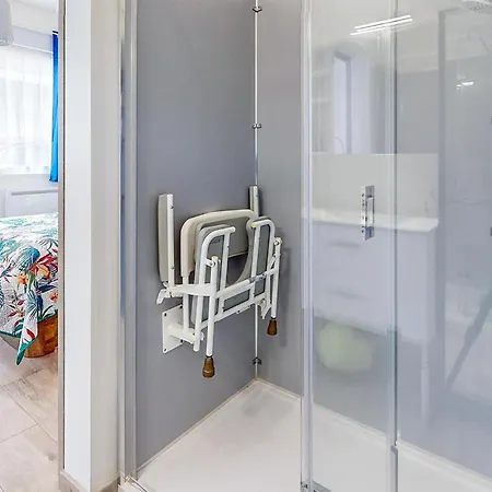 1 Bedroom Cozy Apartment In Royan ロワイヤン