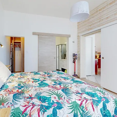 アパート 1 Bedroom Cozy Apartment In Royan ロワイヤン