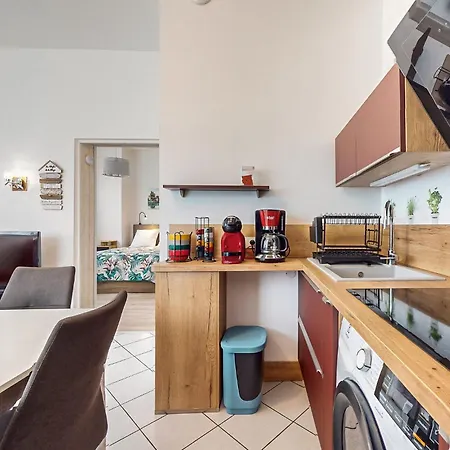 1 Bedroom Cozy Apartment In Royan *