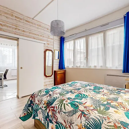 1 Bedroom Cozy Apartment In Royan