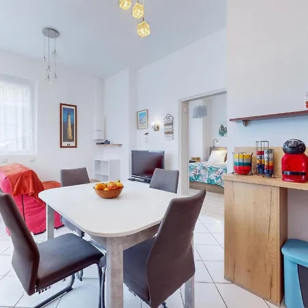 1 Bedroom Cozy Apartment In Royan