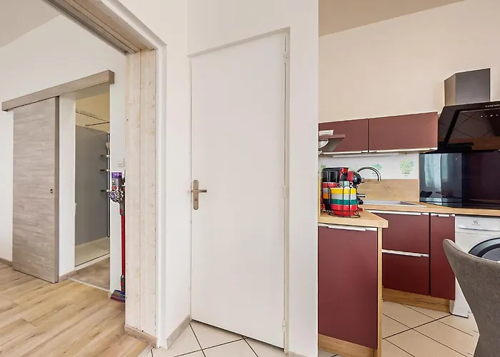 Awesome In With Wi-fi Apartamento